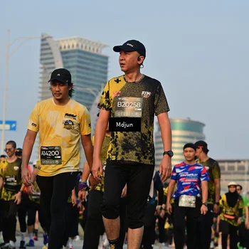 Runner Photo 6636032