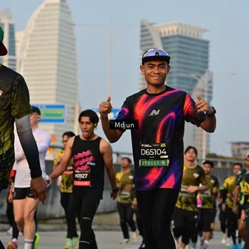 Runner Photo 6636092