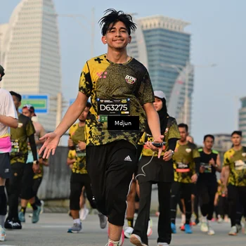 Runner Photo 6636098