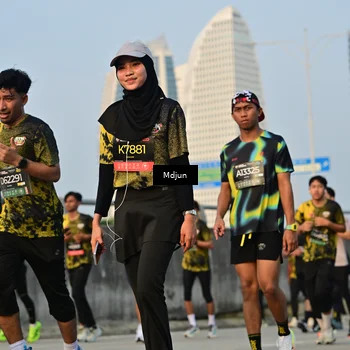 Runner Photo 6636109