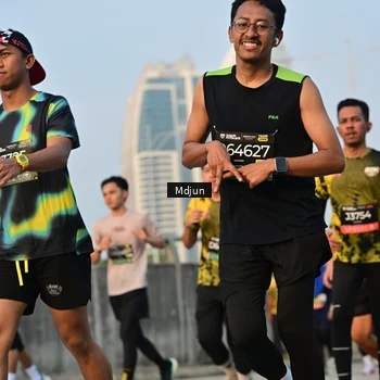 Runner Photo 6636113