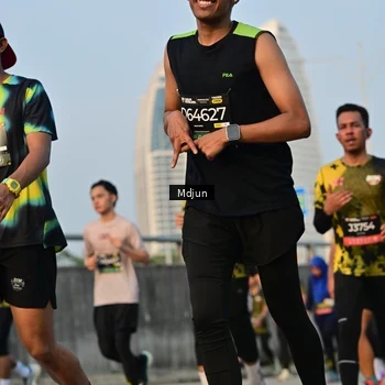 Runner Photo 6636119