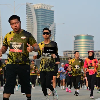 Runner Photo 6636132