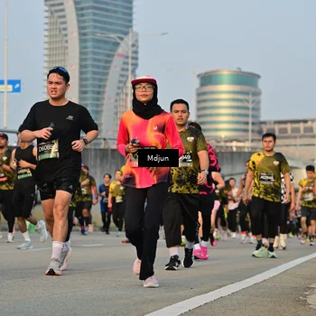 Runner Photo 6636139