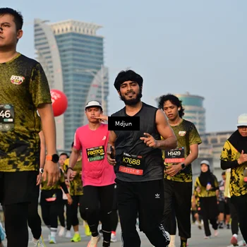 Runner Photo 6636154