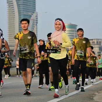 Runner Photo 6636156