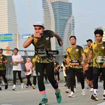 Runner Photo 6636182