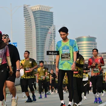 Runner Photo 6636200