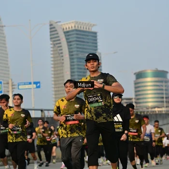 Runner Photo 6636211