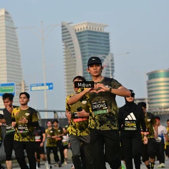Runner Photo 6636212