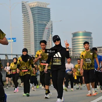 Runner Photo 6636219