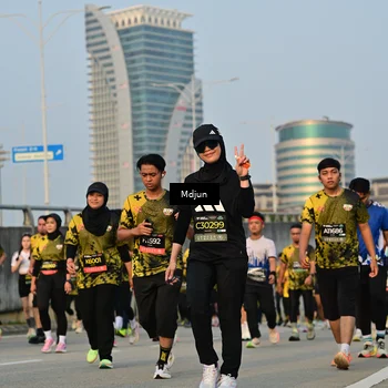 Runner Photo 6636229