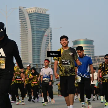 Runner Photo 6636254