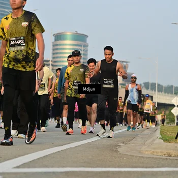 Runner Photo 6636325