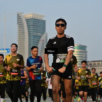 Runner Photo 6636427