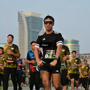 Runner Photo 6636436