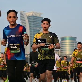 Runner Photo 6636445