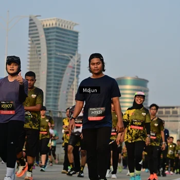 Runner Photo 6636545