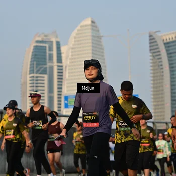 Runner Photo 6636546