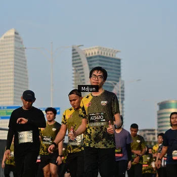 Runner Photo 6636556