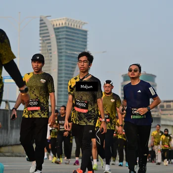 Runner Photo 6636563