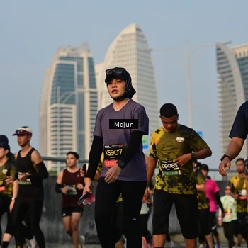 Runner Photo 6636573