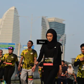 Runner Photo 6636587