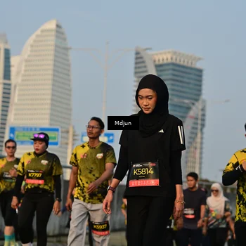 Runner Photo 6636590
