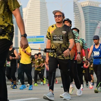 Runner Photo 6636734