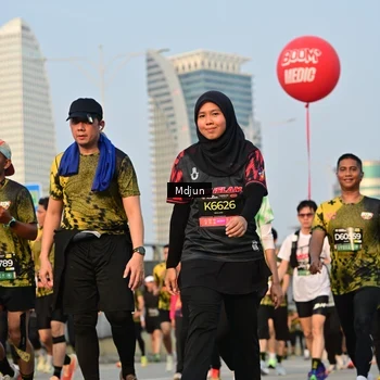 Runner Photo 6636755