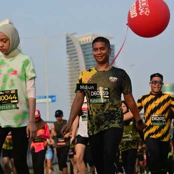 Runner Photo 6636760