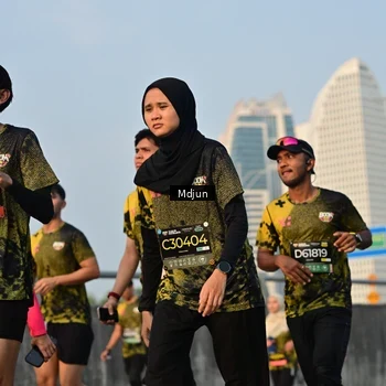 Runner Photo 6636771