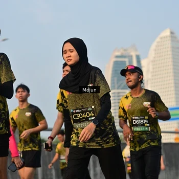 Runner Photo 6636773