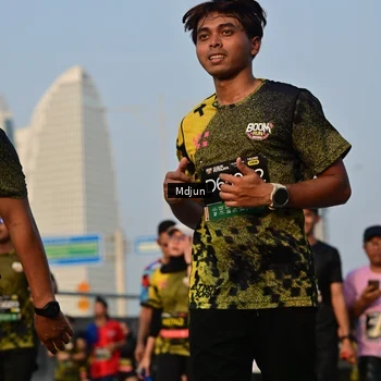Runner Photo 6636813