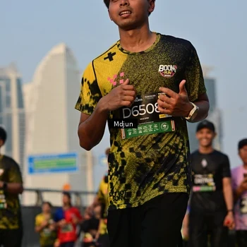 Runner Photo 6636819
