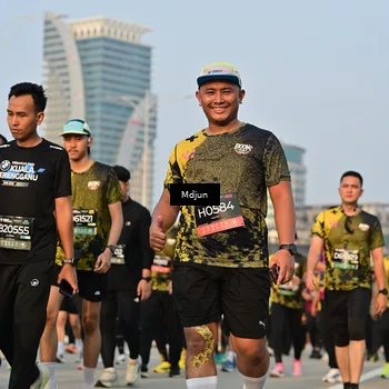 Runner Photo 6636915