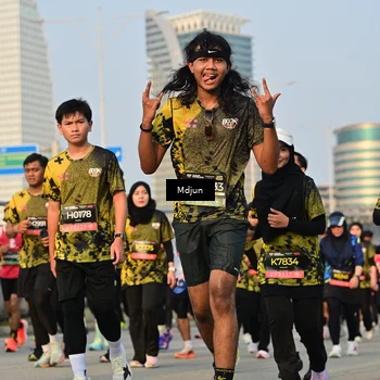 Runner Photo 6636992