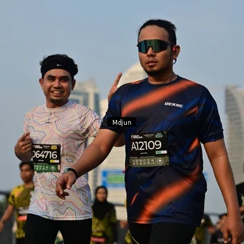 Runner Photo 6637335
