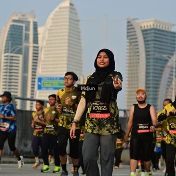Runner Photo 6637363