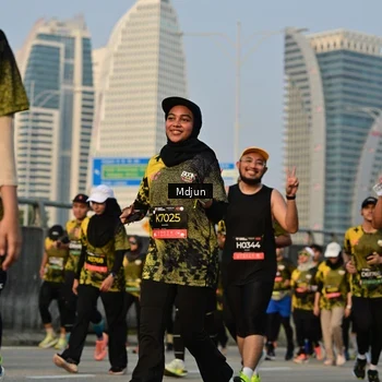 Runner Photo 6637376