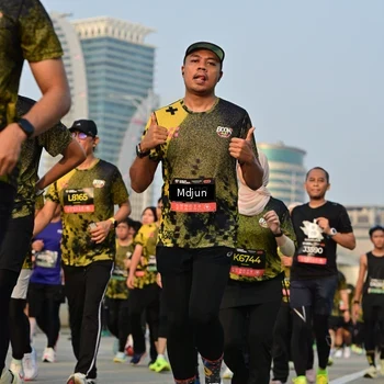 Runner Photo 6637397