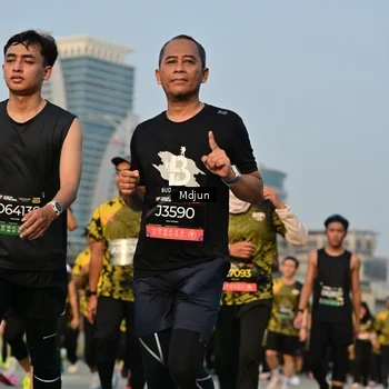 Runner Photo 6637401