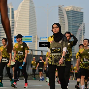 Runner Photo 6637418