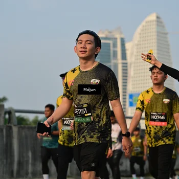 Runner Photo 6637435