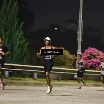 Runner Photo 6637497