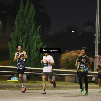 Runner Photo 6637536