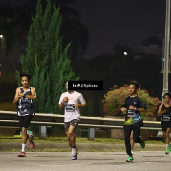 Runner Photo 6637539