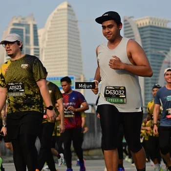 Runner Photo 6637564