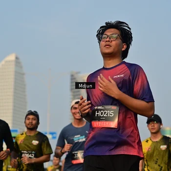 Runner Photo 6637566