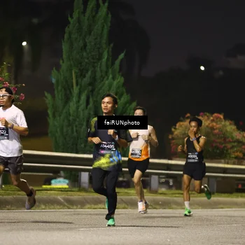 Runner Photo 6637619